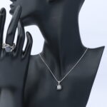 عقد فضة مع خاتم نسائي عيار 925