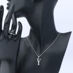 عقد فضة مع خاتم  حرف نسائي عيار 925